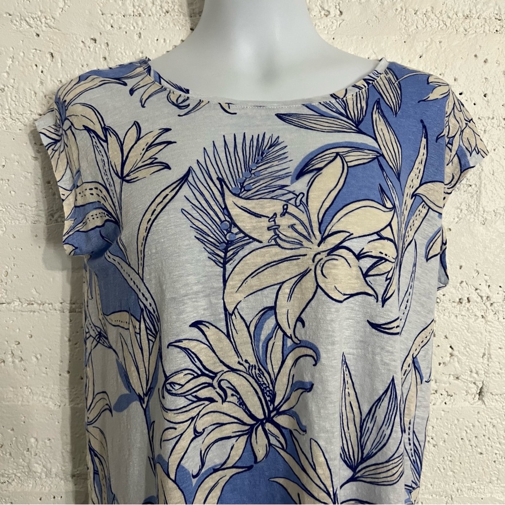 Halston Womens Top L Blue Floral 100% Linen Short Sleeve Button Back R13 - Picture 2 of 6
